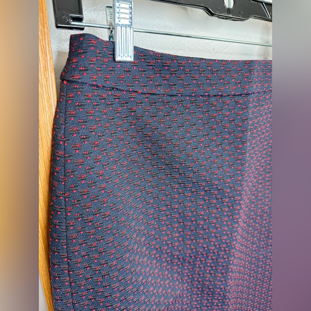 Ann Taylor Navy and Red Pencil Skirt